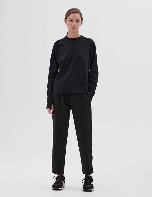 MIZUNO LIGHTWEIGHT SWEATSHIRT | COTTON POLYESTER JERSEY | BLACK