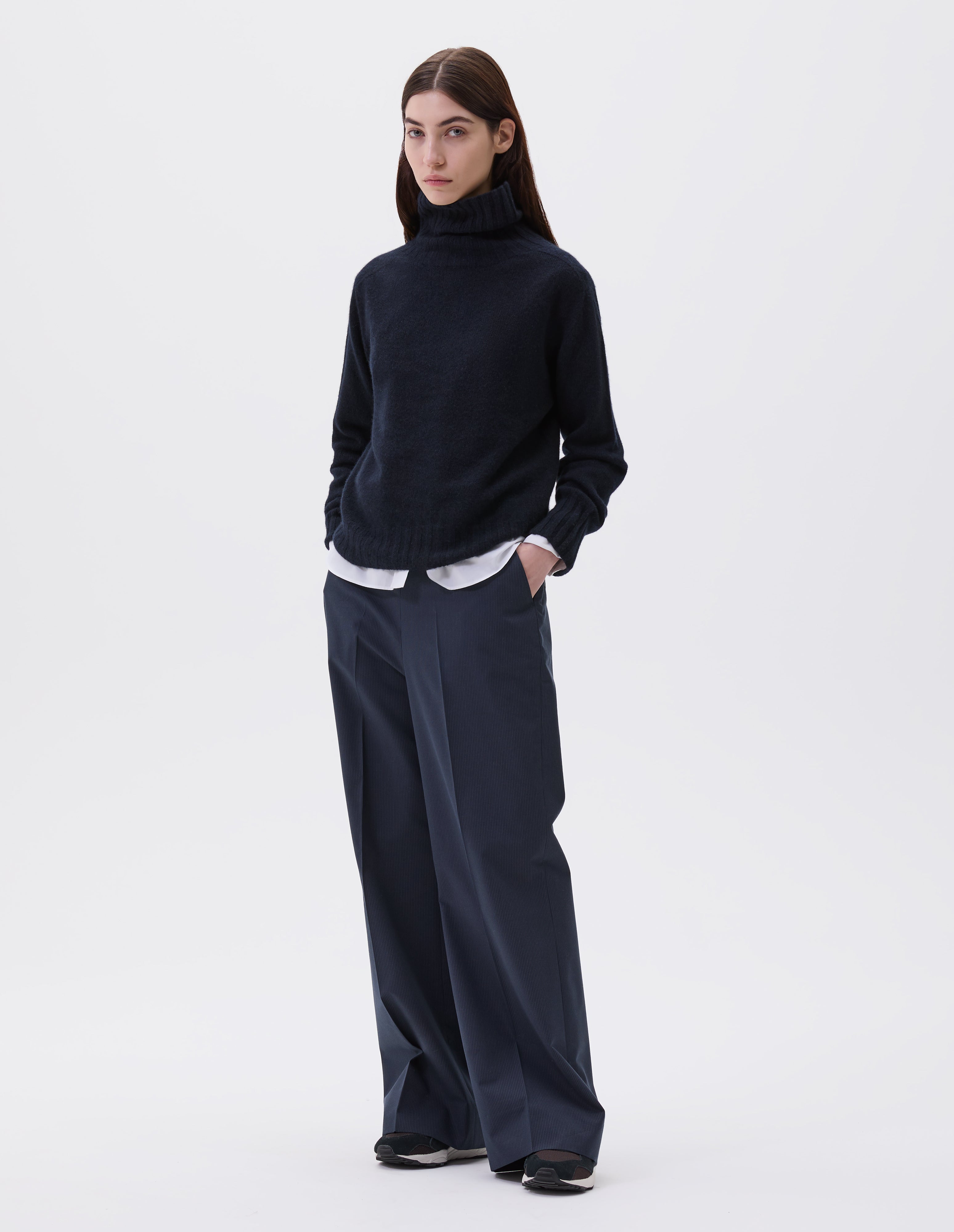 MARGARET HOWELL ハイネック セーター ニット カシミヤ ネイビー rennes — Margaret Howell | Wide Roll Neck Sweater in Steel Blue