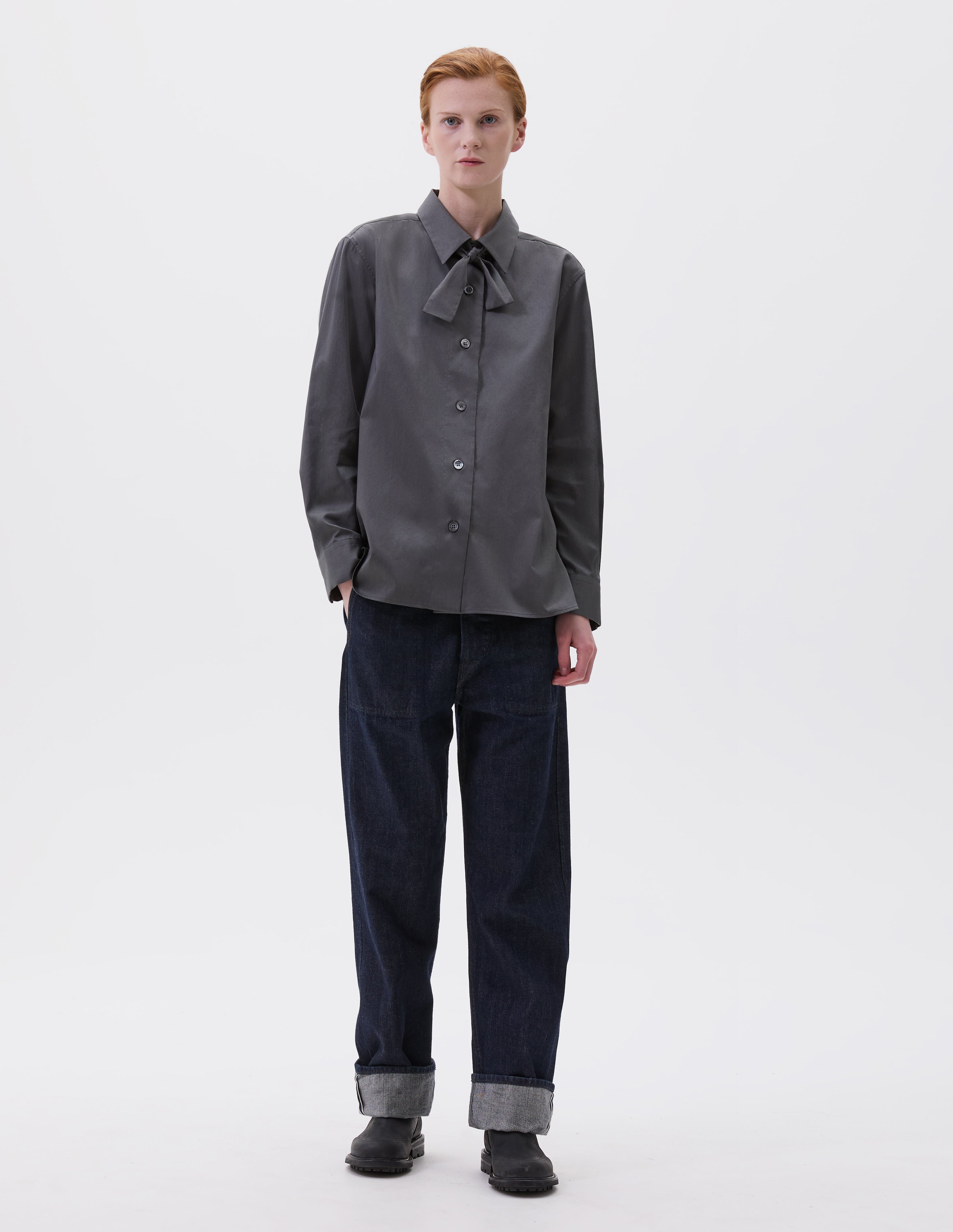 Steel fine sateen cotton Neck Tie Shirt | Margaret Howell