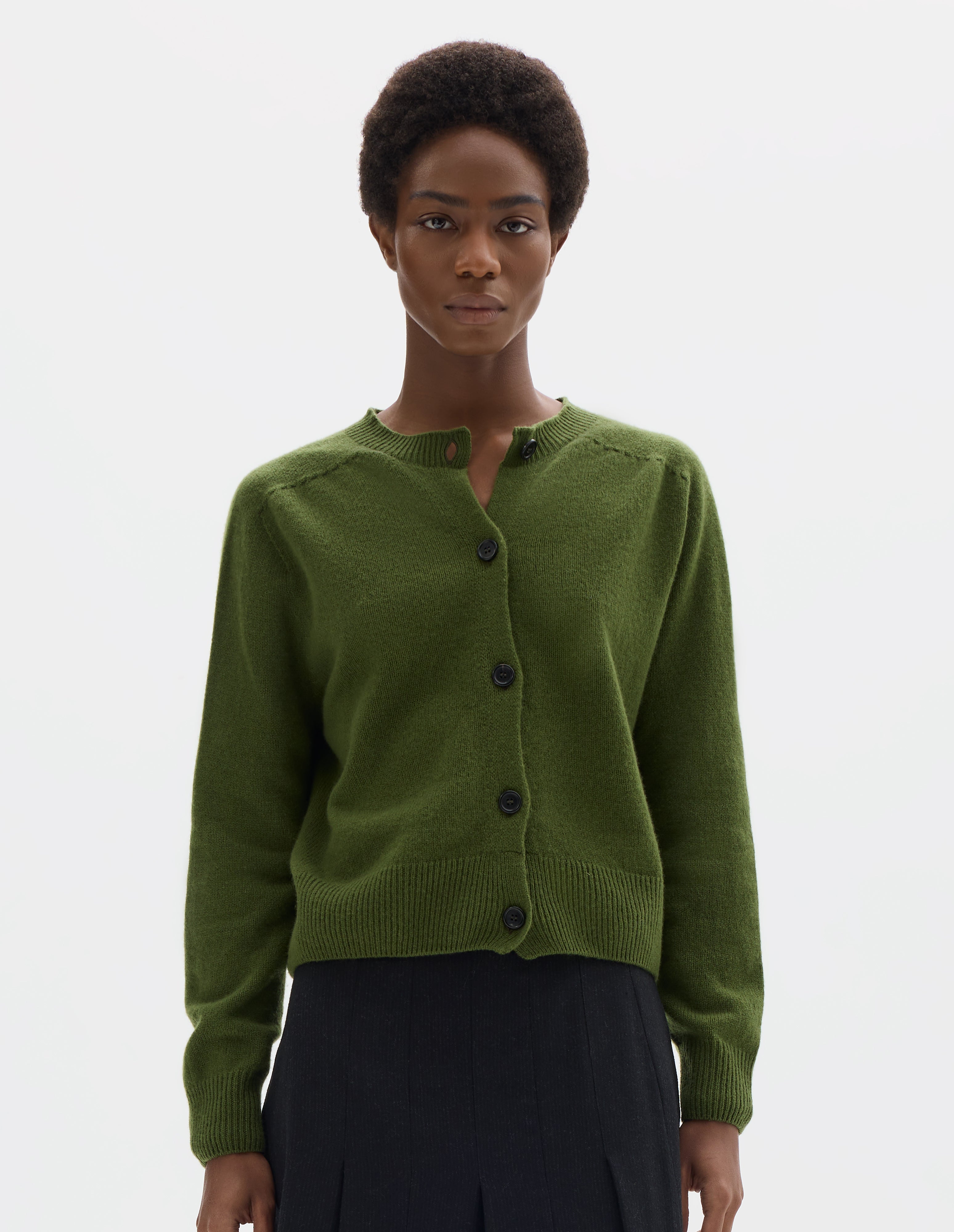 Chamomile merino cashmere Short Classic Crew Neck | Margaret Howell