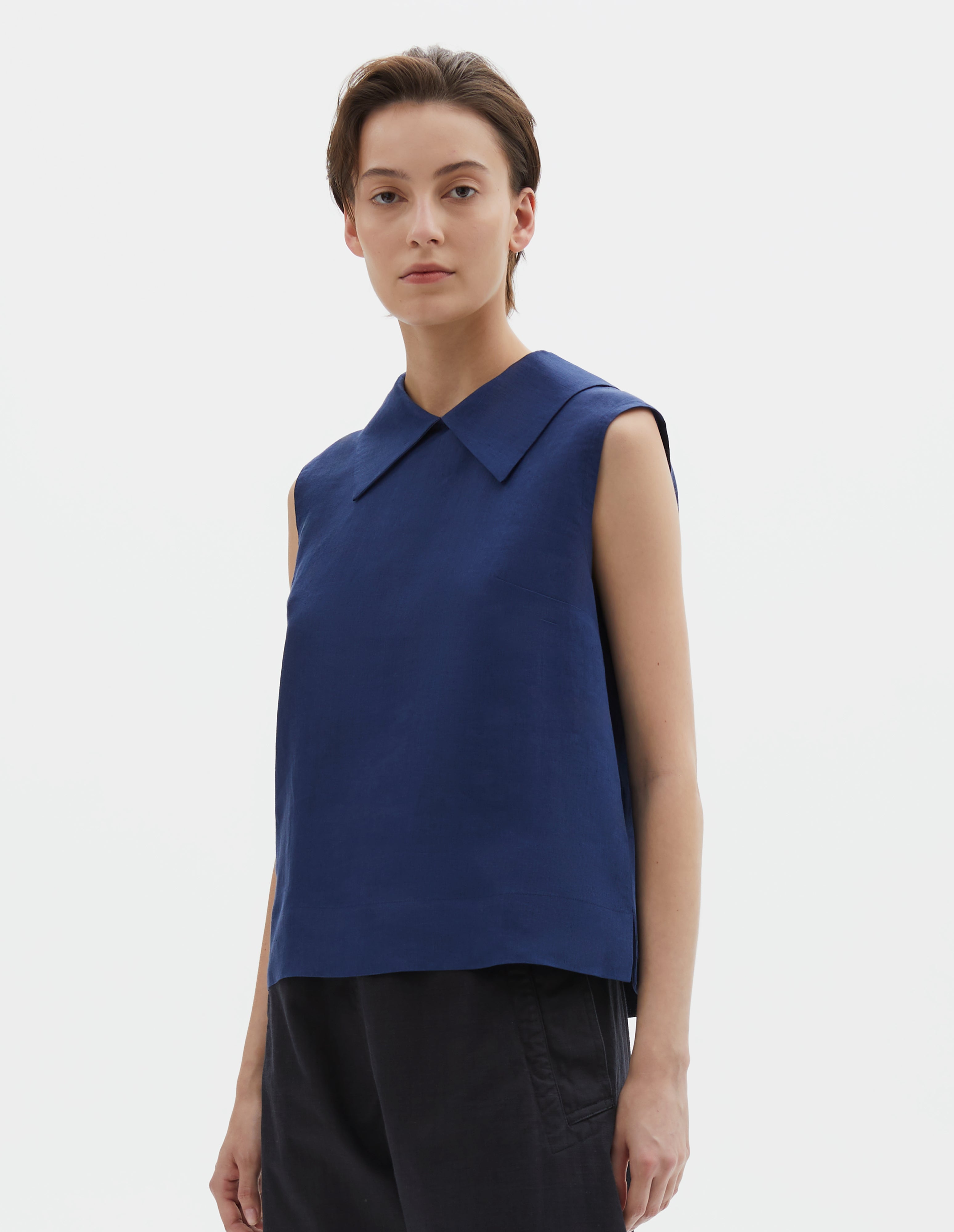 トップス MARGARET HOWELL HIGHDENSE SHIRTING LINEN Deep blue shirting linen Sleeveless Top | Margaret Howell