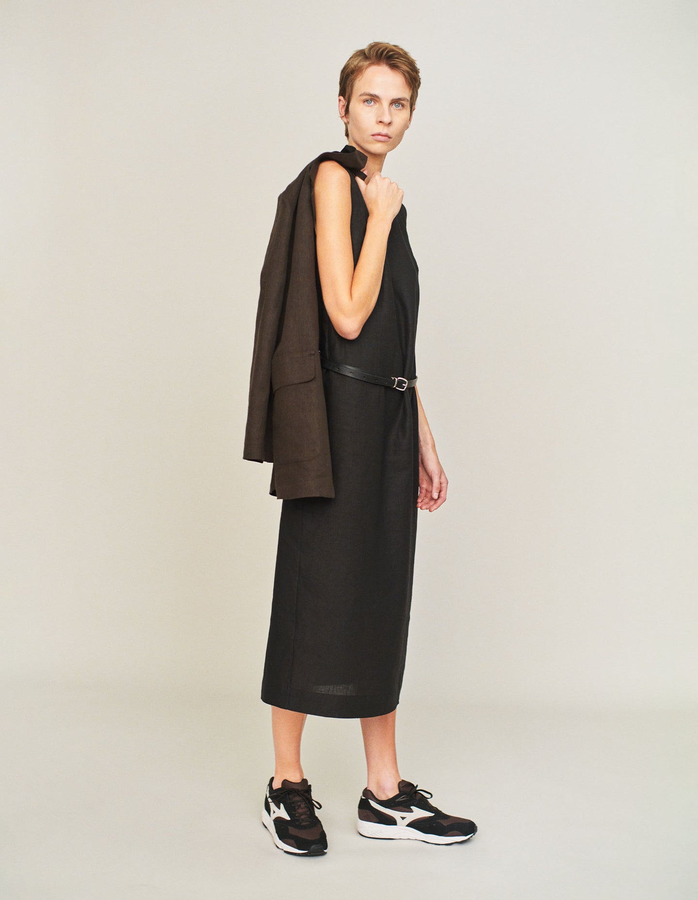 chinese dress ladies Linen Short Sleeve Wrap Dress – La Garçonne main image 0