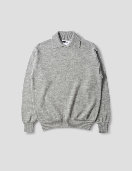 Collared wool sweater in light grey with a wide rib linked on collar, plain knit body, and deeper ribbed cuffs. Finished with a straight hem, front flat view.