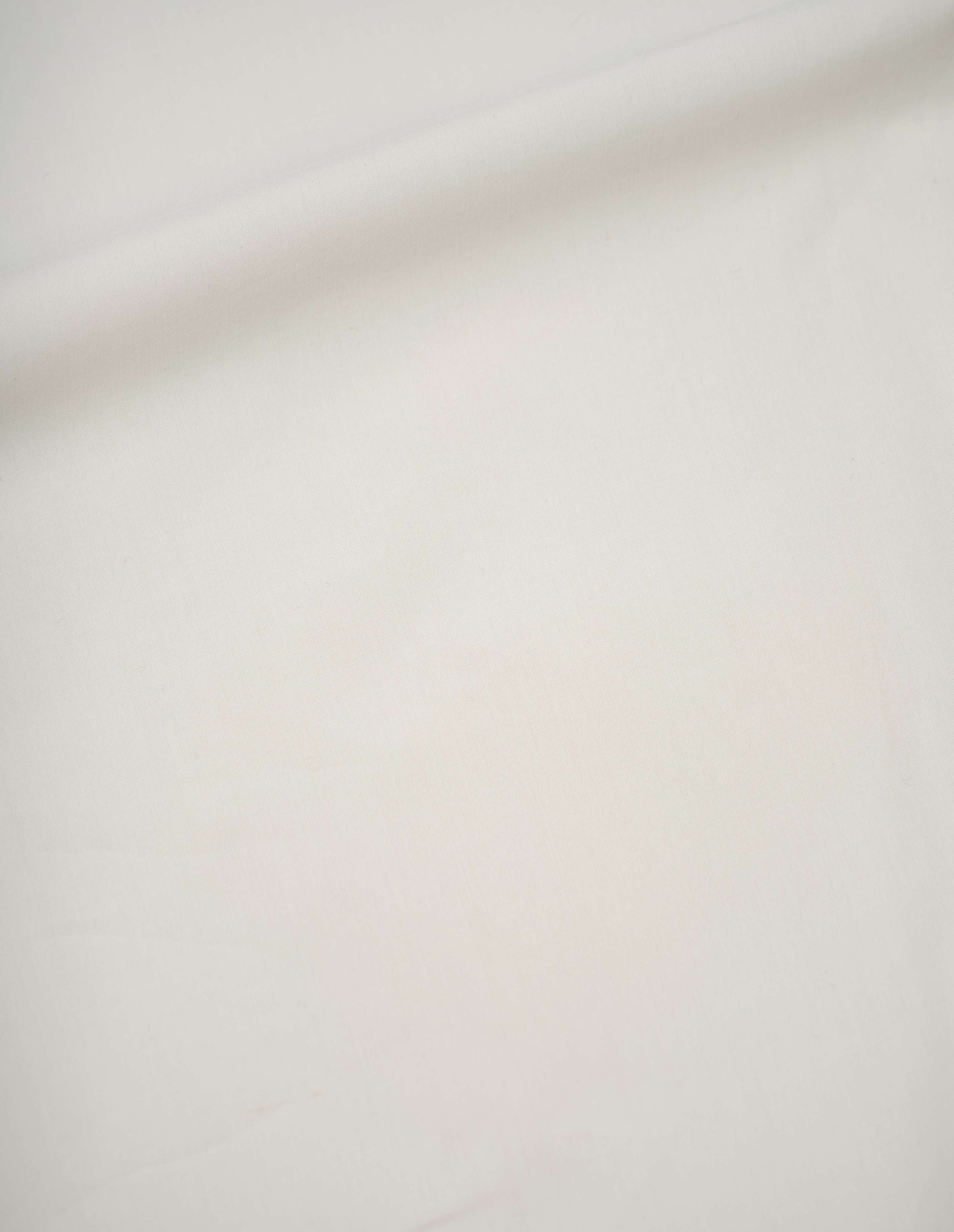 White yarn dye cotton poplin shirt, fabric swatch. 
