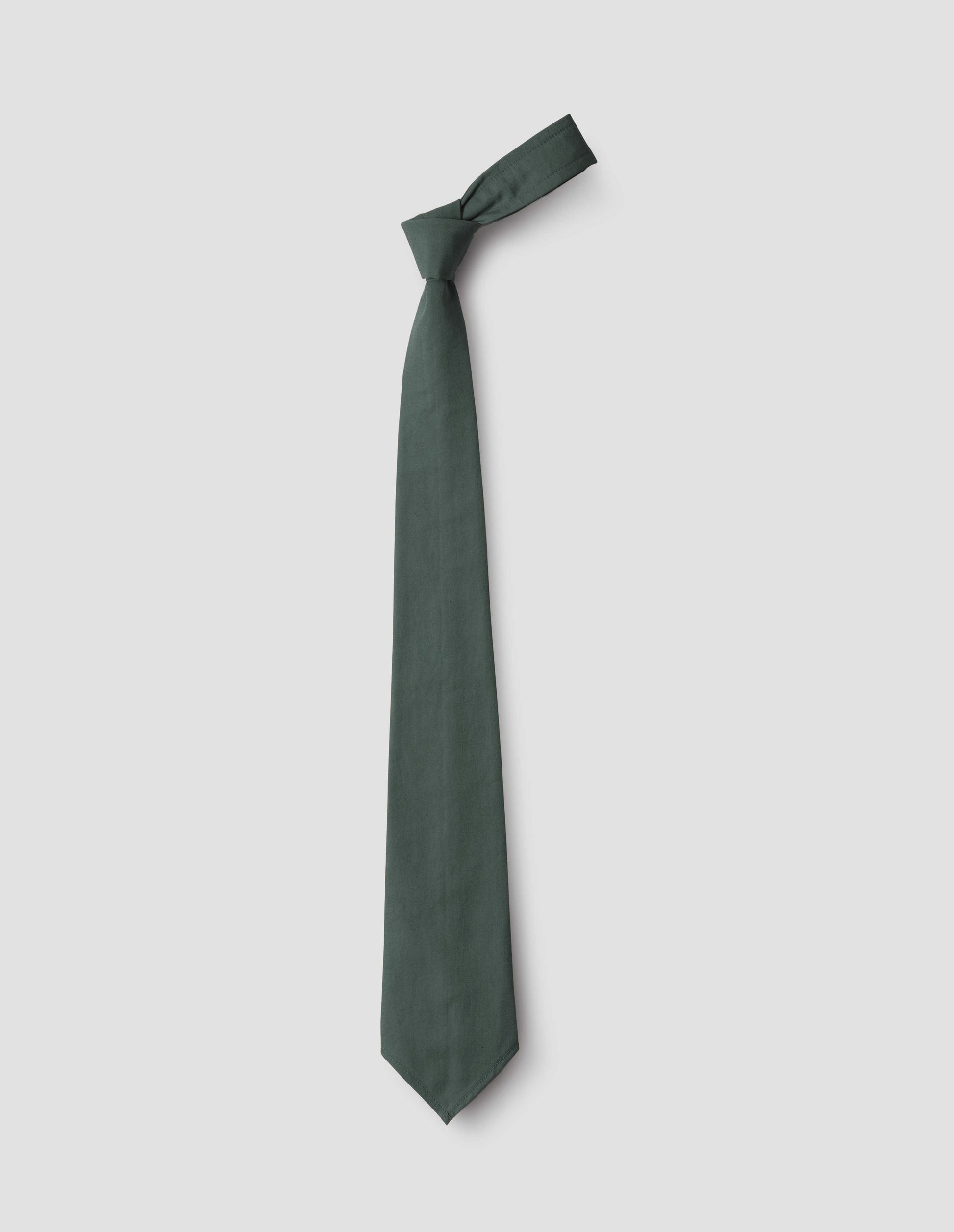 Grey cotton tie, front flat lay view.