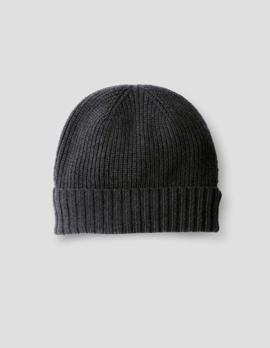 Black cashmere merino knitted beanie with contrasting rib brim. Front flat lay view.