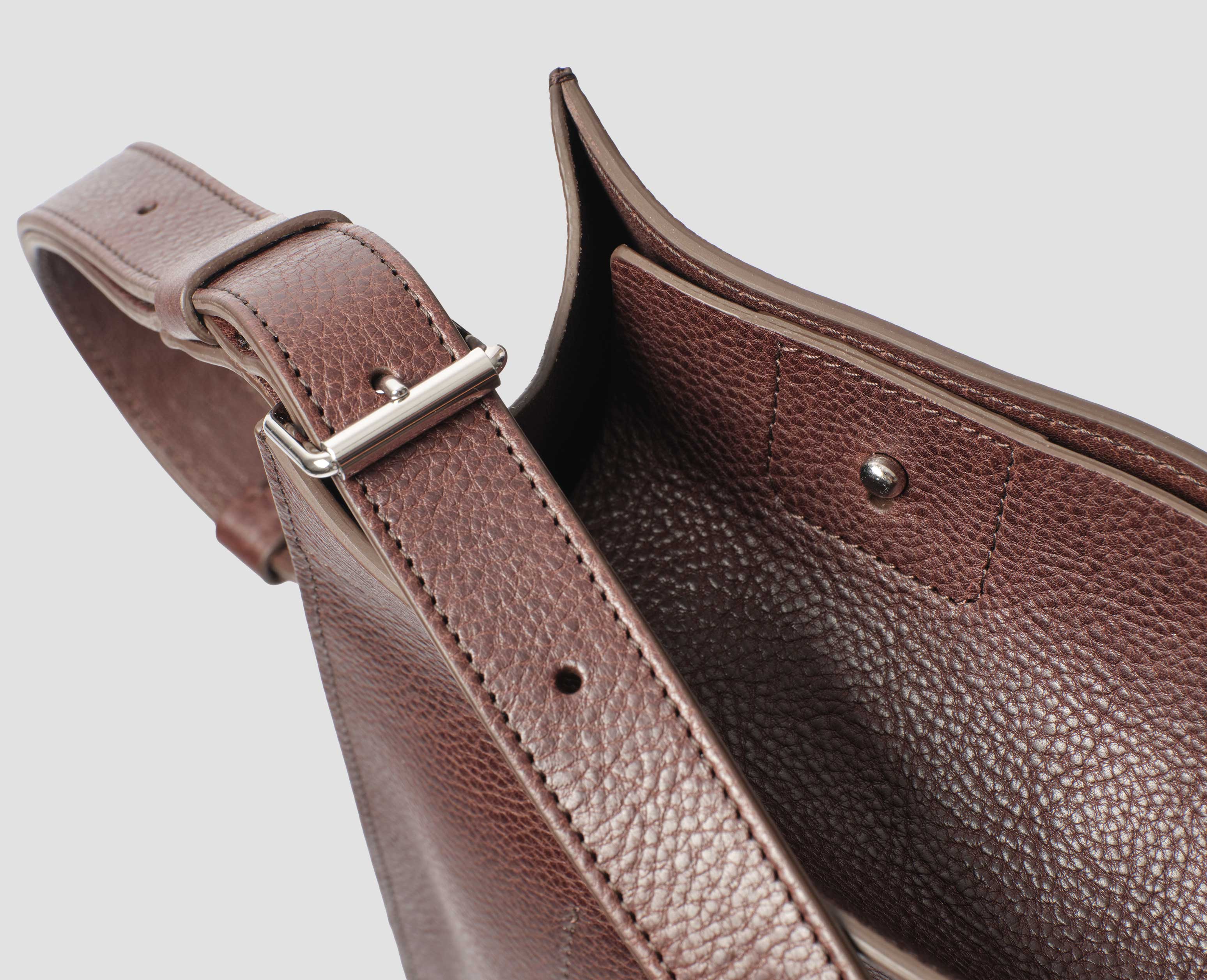 SHOULDER TOTE | FINE GRAIN LEATHER | BROWN – Margaret Howell