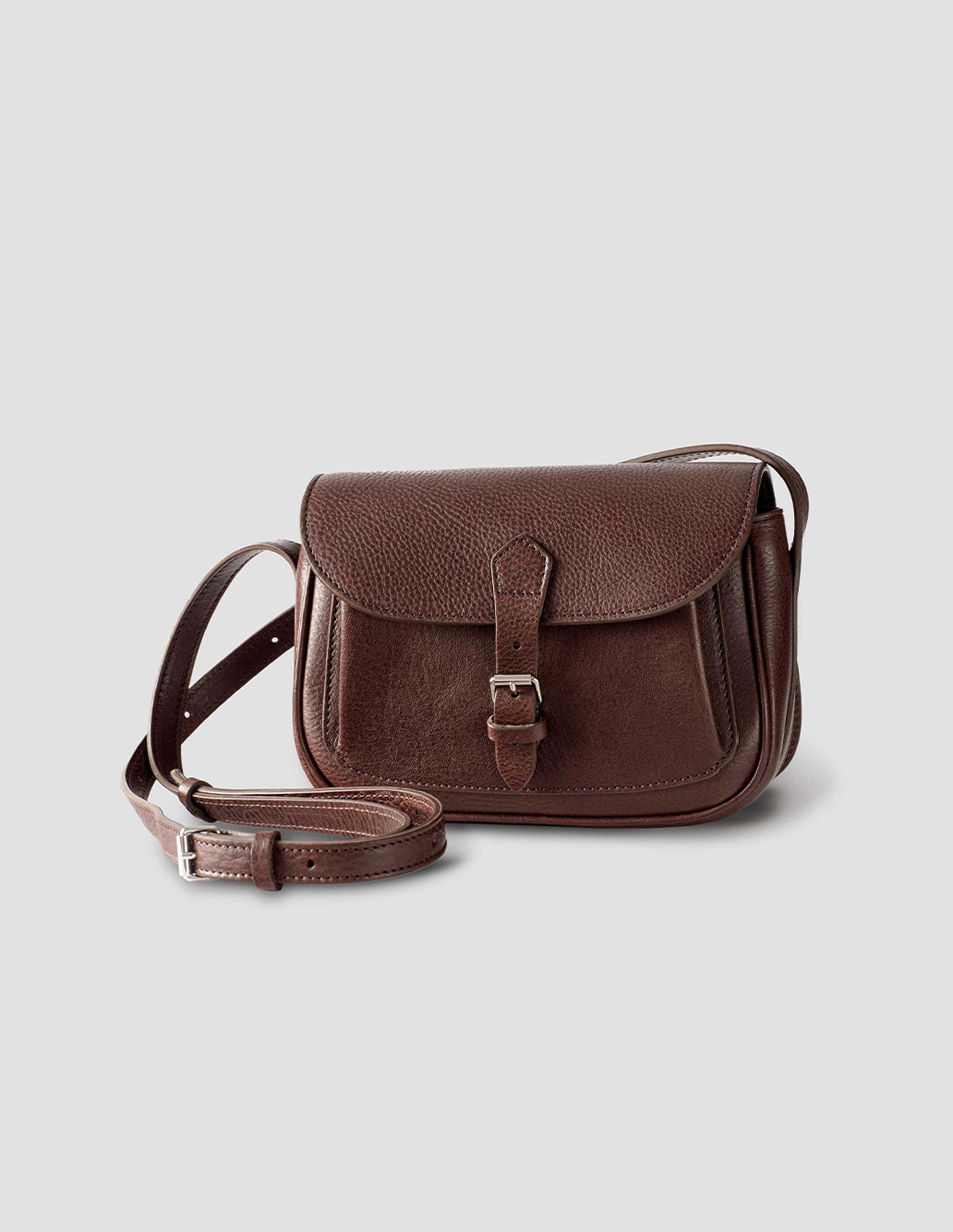SMALL PLEAT POCKET SATCHEL FINE GRAIN LEATHER BROWN
