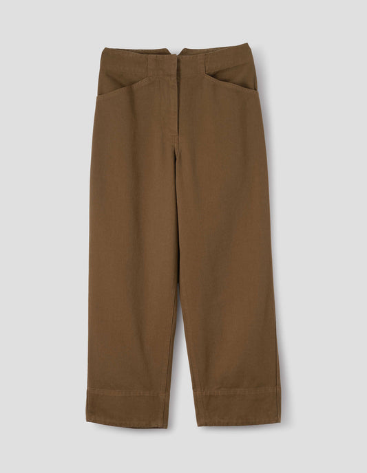Brown cotton trousers, with front pockets and deep hems, front flat lay view.