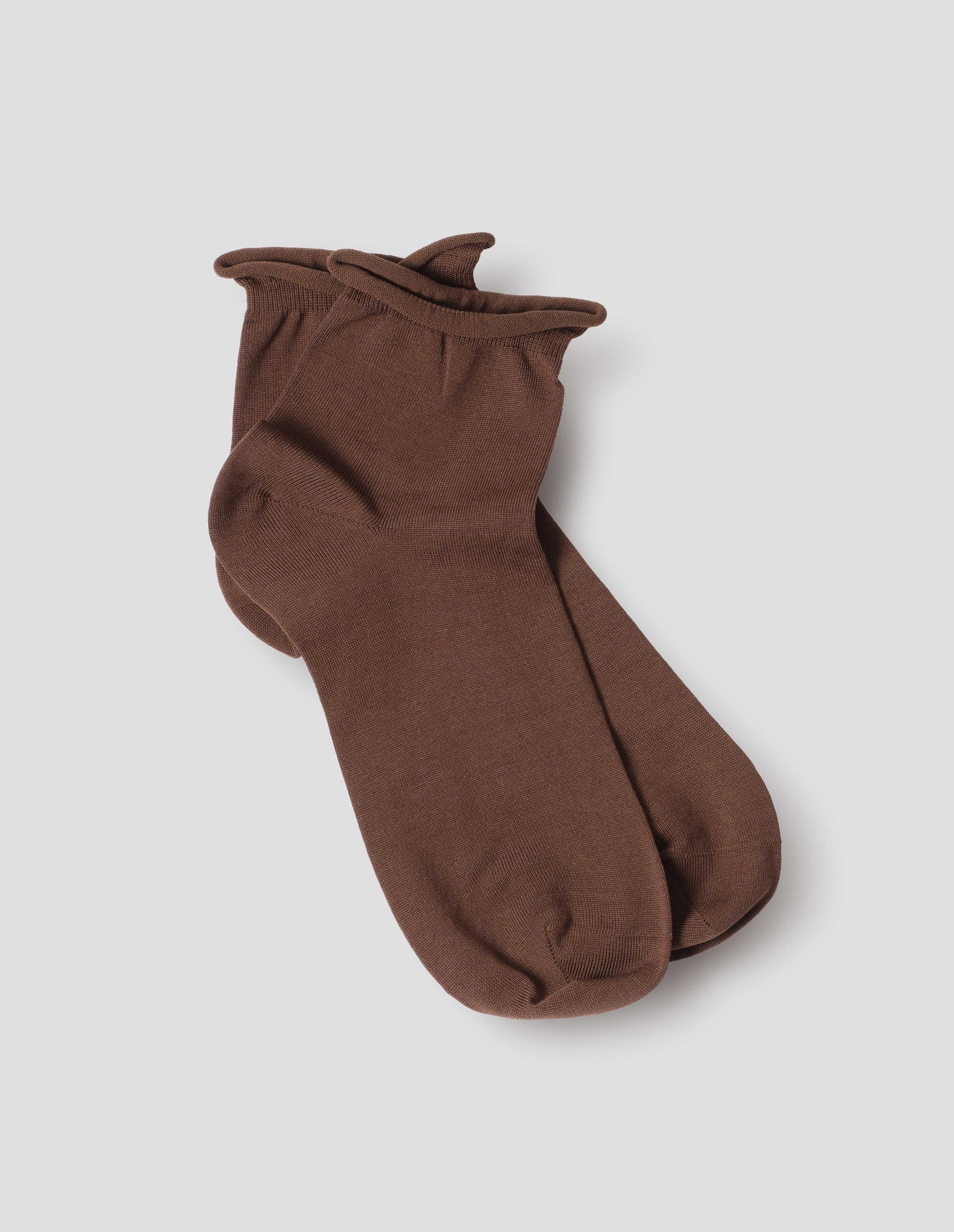 Reddish brown short cotton sock with roll top detailing, front flat lay view.